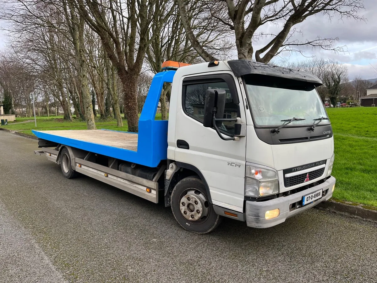 2007 Canter Tilt and Slide Recovery Truck - Image 2