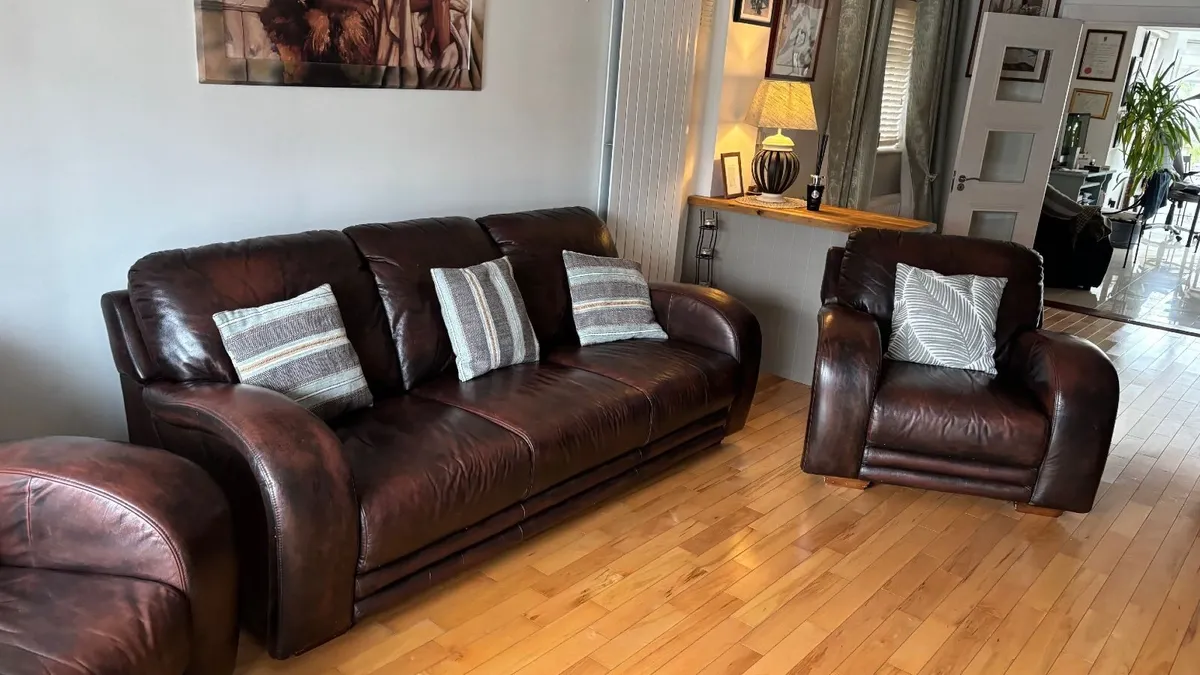 Premium Italian Leather Sofa & Armchairs-3+1+1 - Image 1