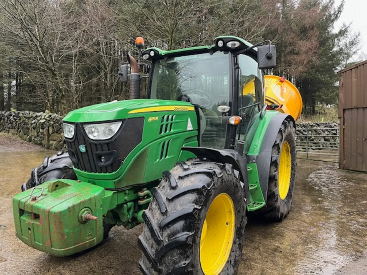 John Deere 6115R with TLS Suspension - Image 2