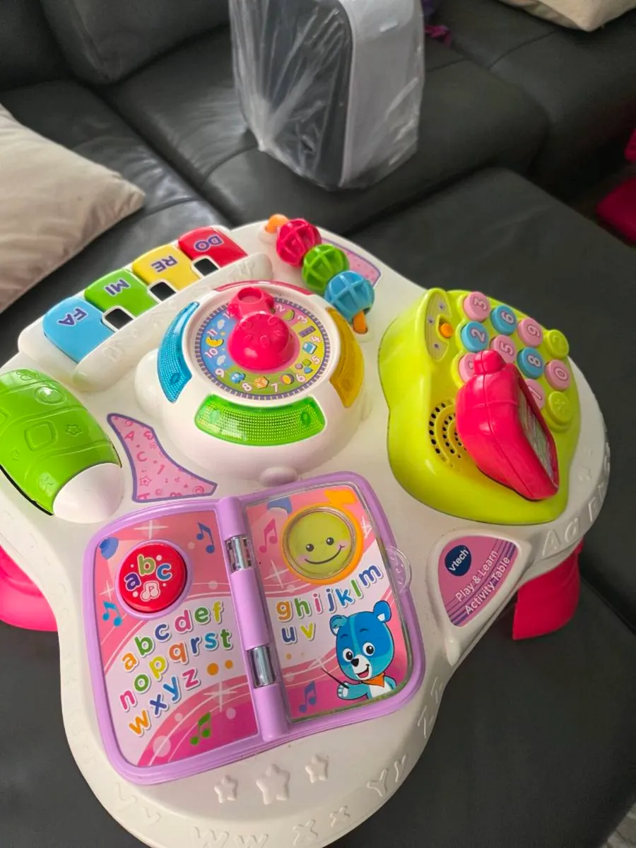 Baby stand and play - Image 2