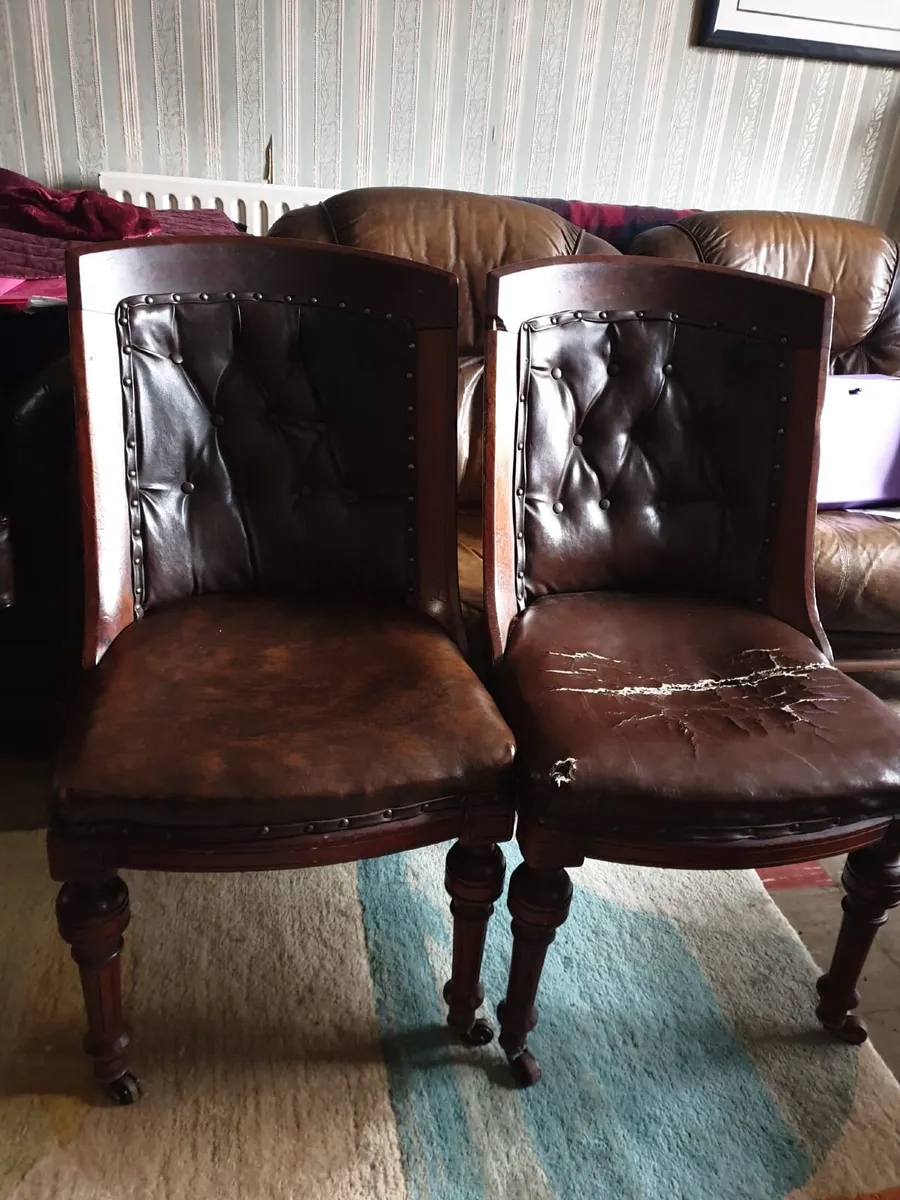 10 Dining Room Chairs - Image 2