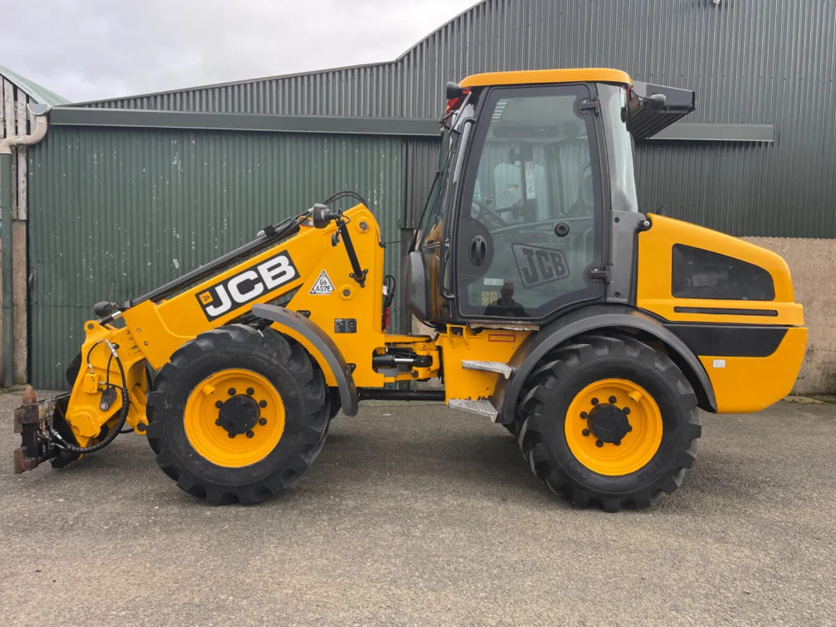 2018 JCB TM220 - Image 1
