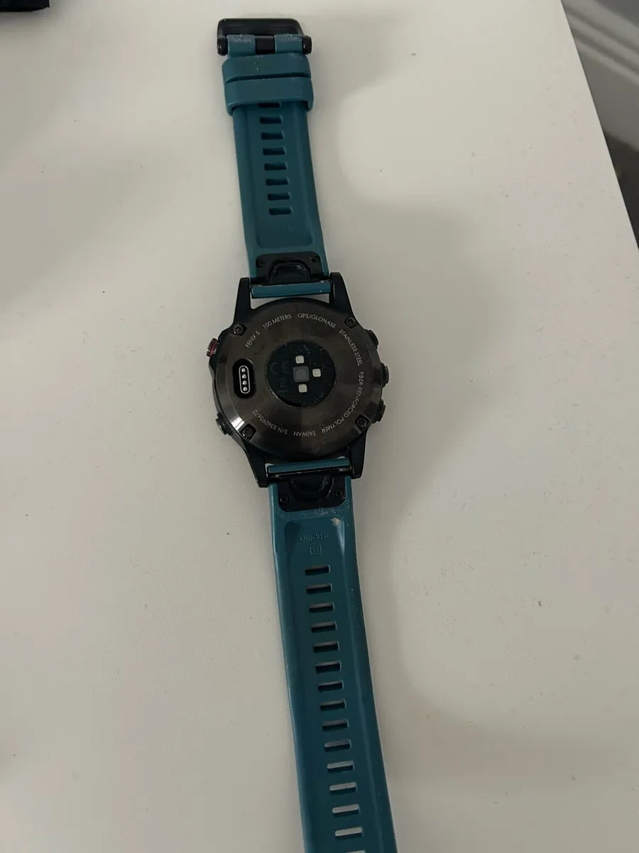 Garmin Fenix 5 - Image 2
