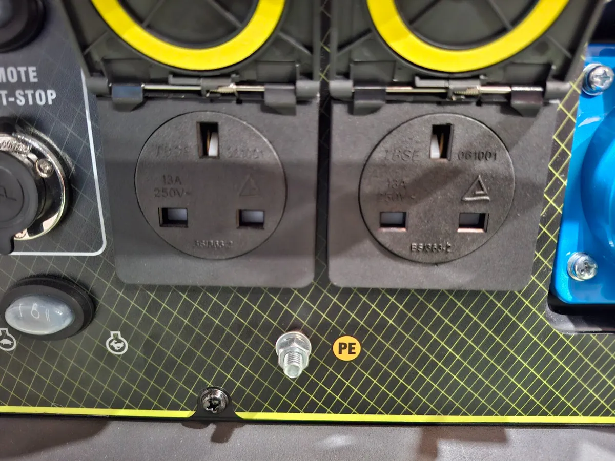 P7500i Inverter Generator - Image 4