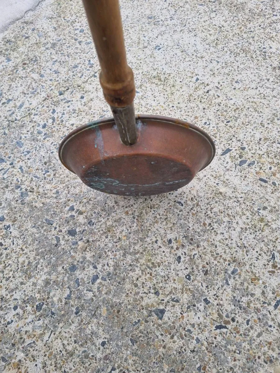 AN EXCEPTIONAL FRENCH ANTIQUE DOME - Image 3