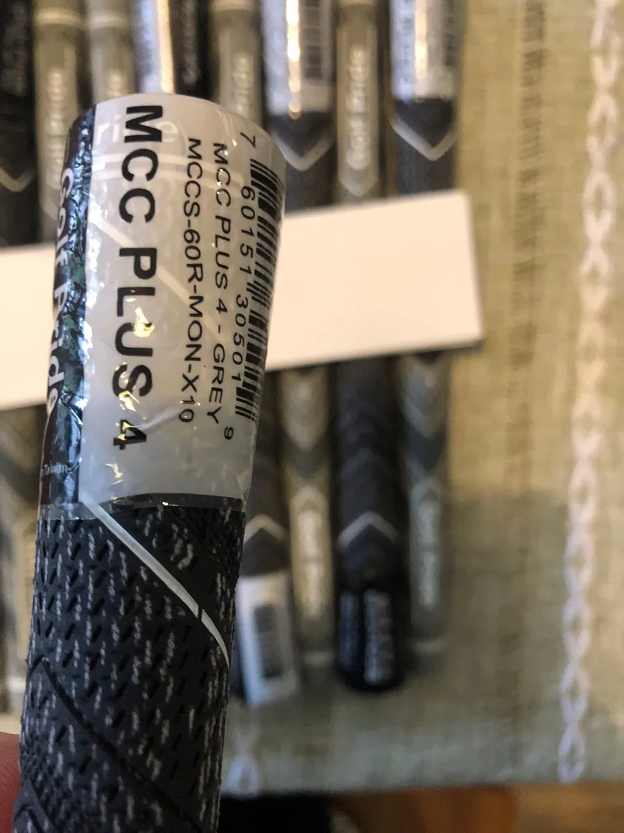 Set (10) Golf Pride Grips ( Standard Size ) - Image 4