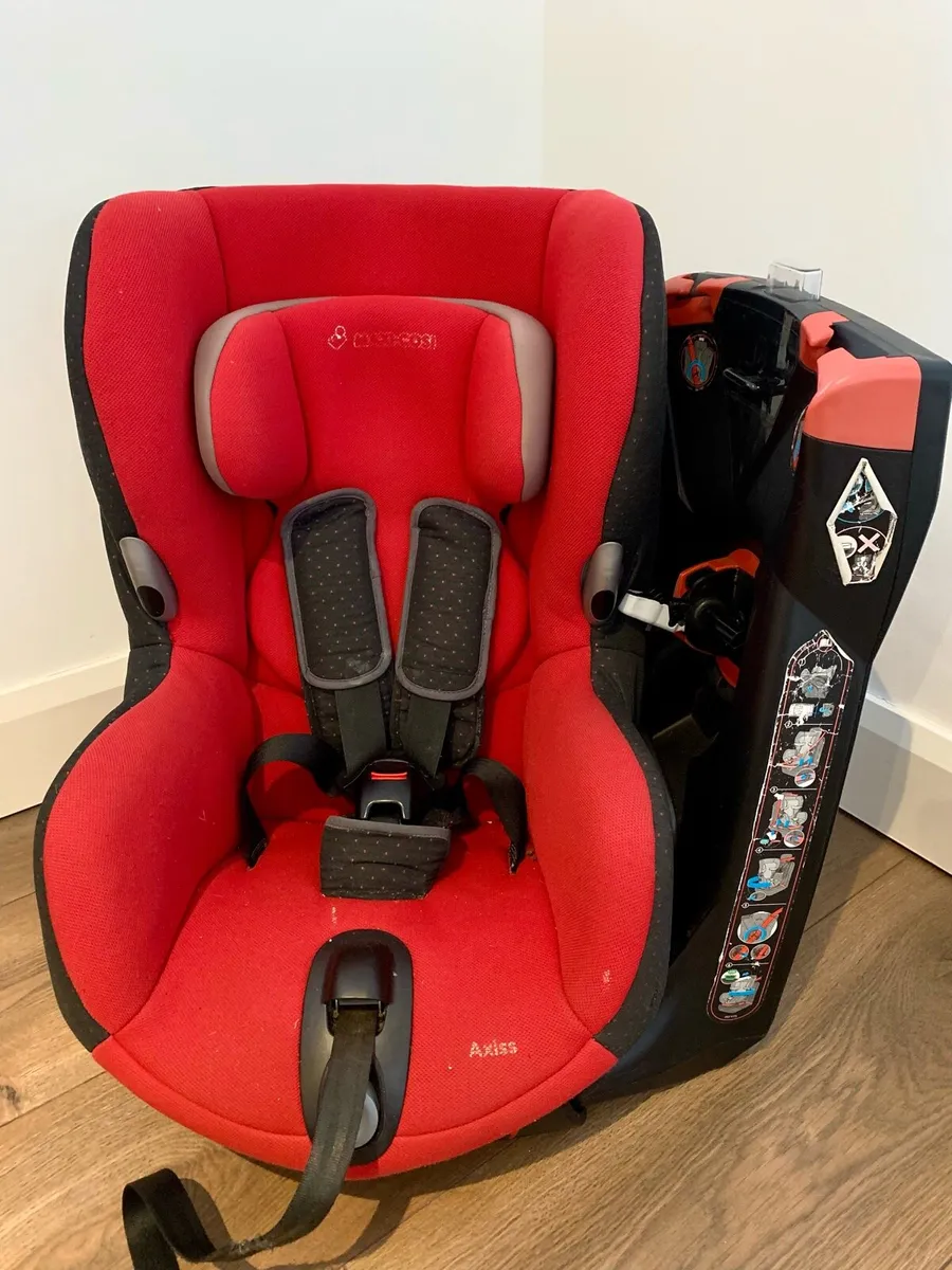 Maxi Cosi Axiss Car seat - Image 1