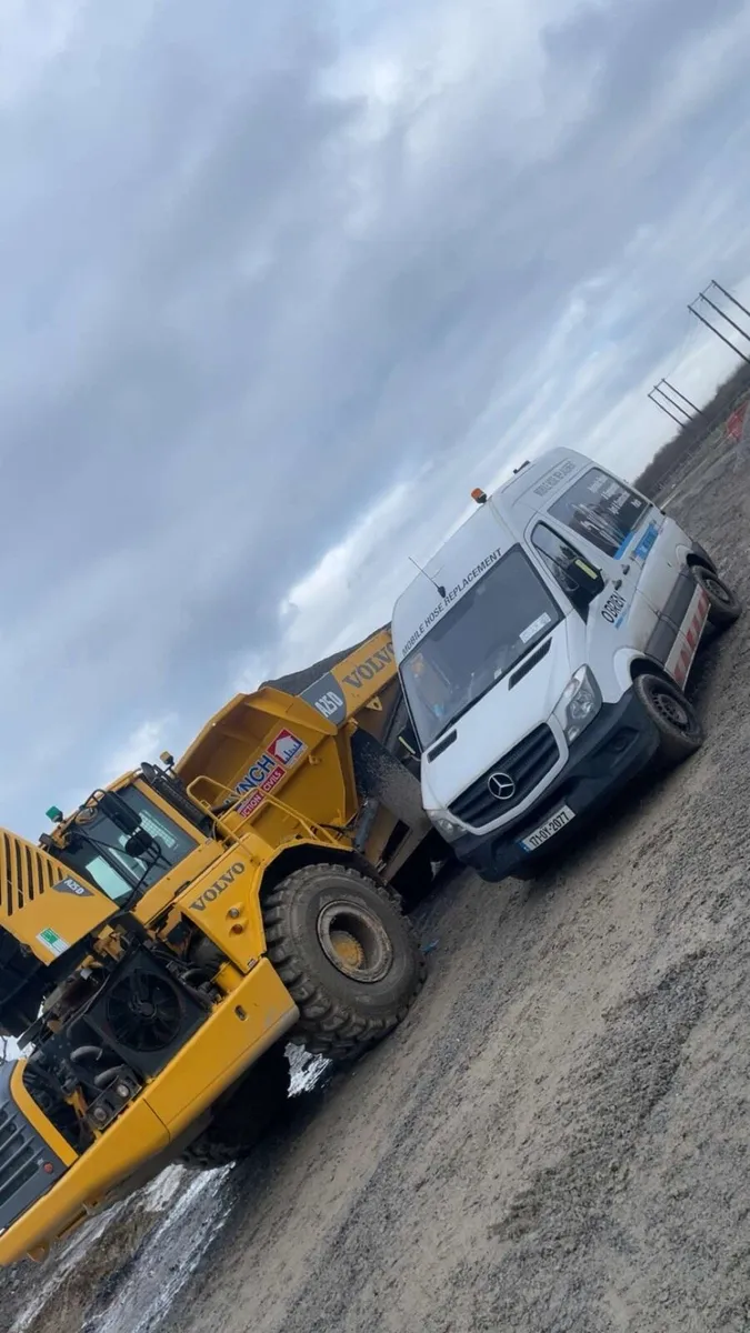 Hydraulic Ram Repair - Image 2