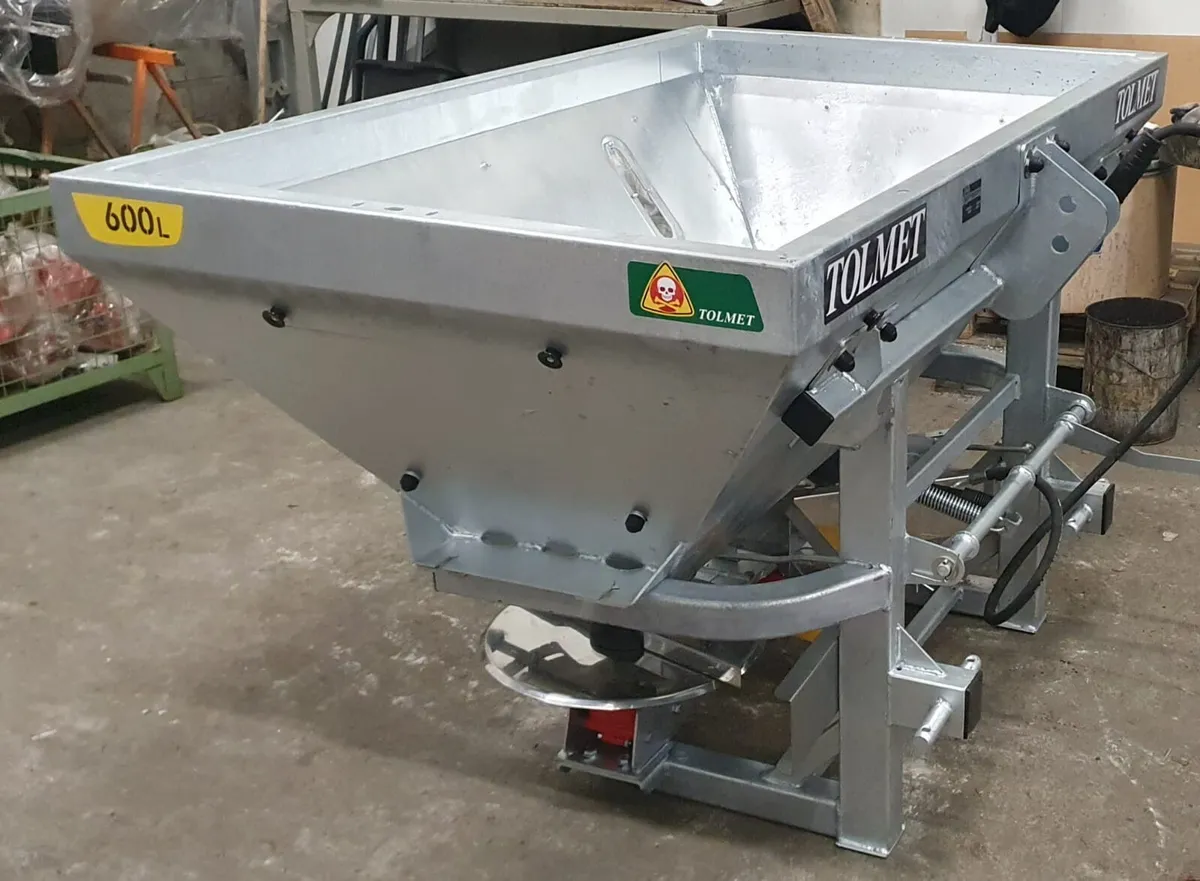 Fertiliser spreader Tolmet 1800€ - Image 3