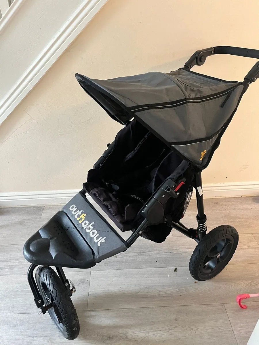 Out n About Single V4 Buggy+ Raincover - Image 1