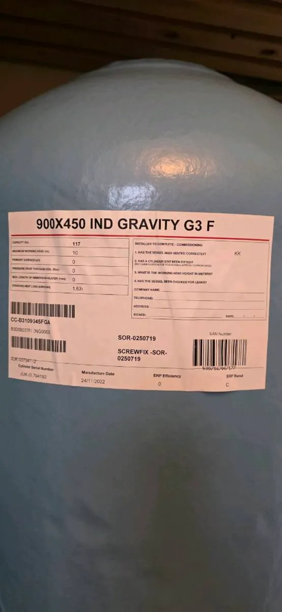 Hot water cylinder gravity 117L. - Image 1