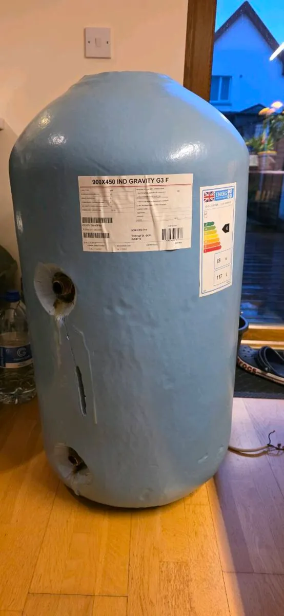 Hot water cylinder gravity 117L. - Image 4