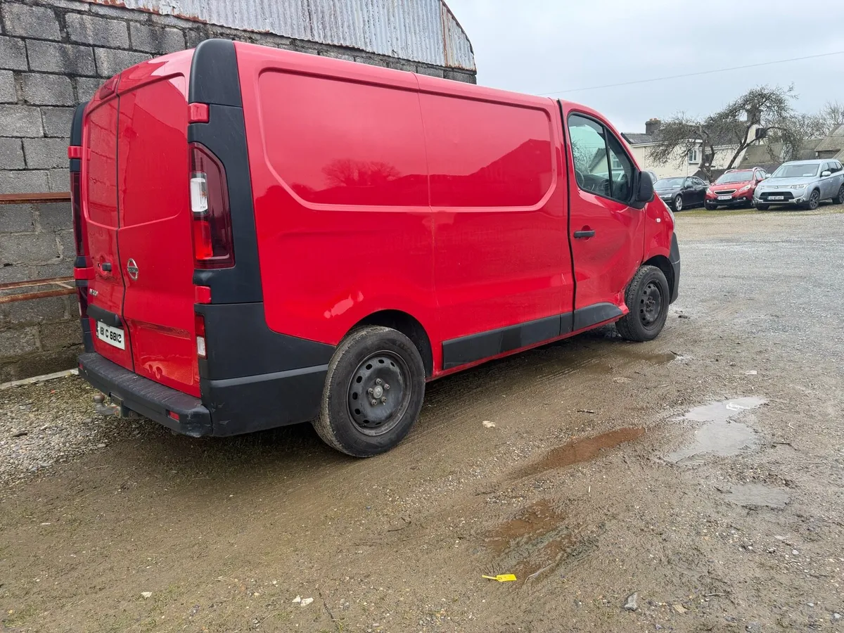 2018 Nissan nv300 - Image 3