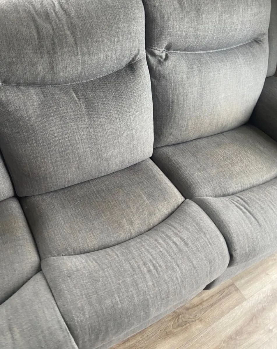 3 Seater Electric Couch - Image 3