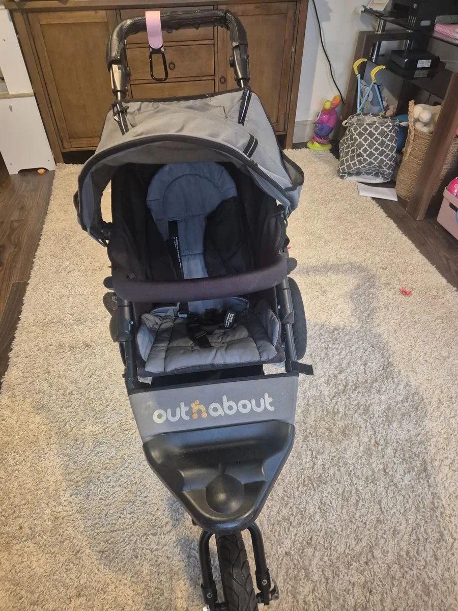 Out N About Pram - Image 2