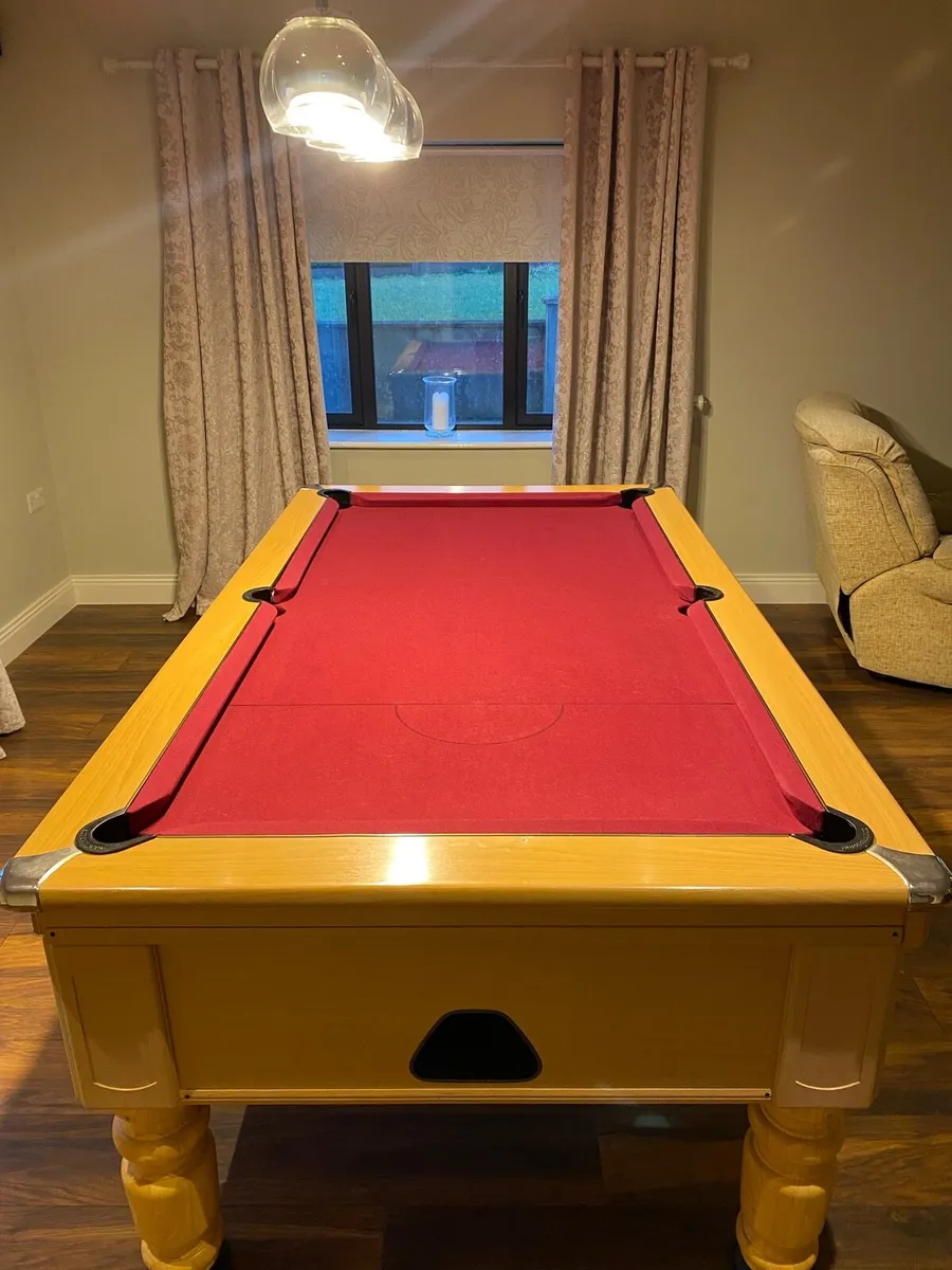 Pool Table - Image 4