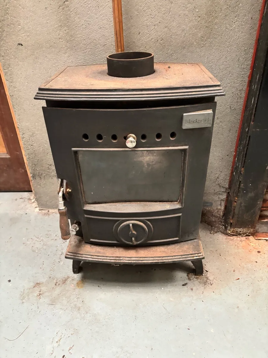 Stove - Image 1