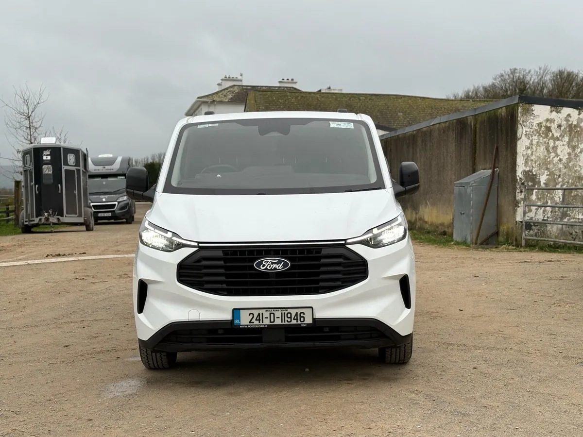 241 transit custom van for sale - Image 1