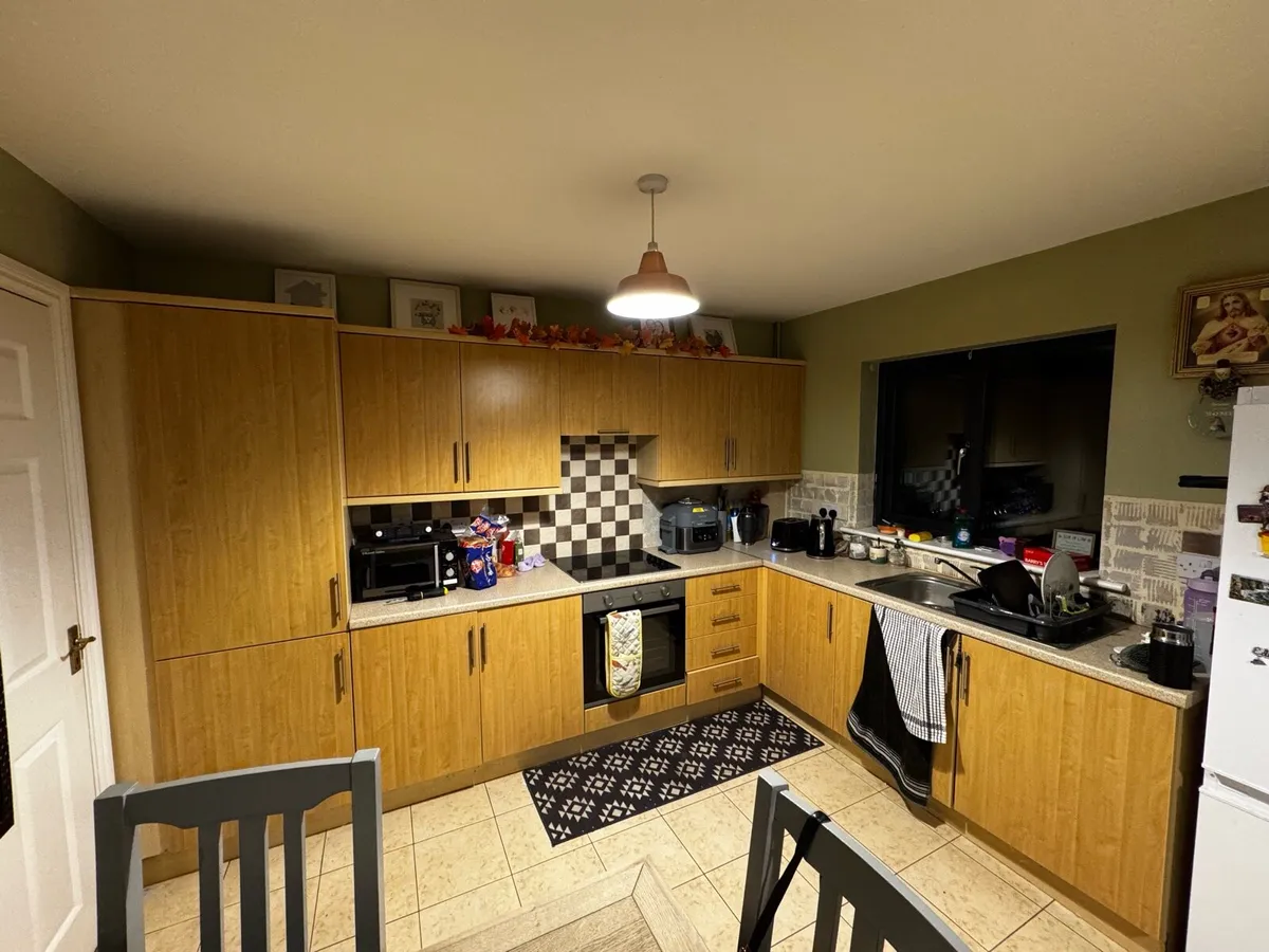 Kitchen - Image 2