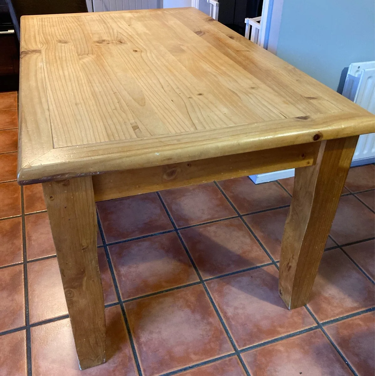 Kitchen Table - Image 1