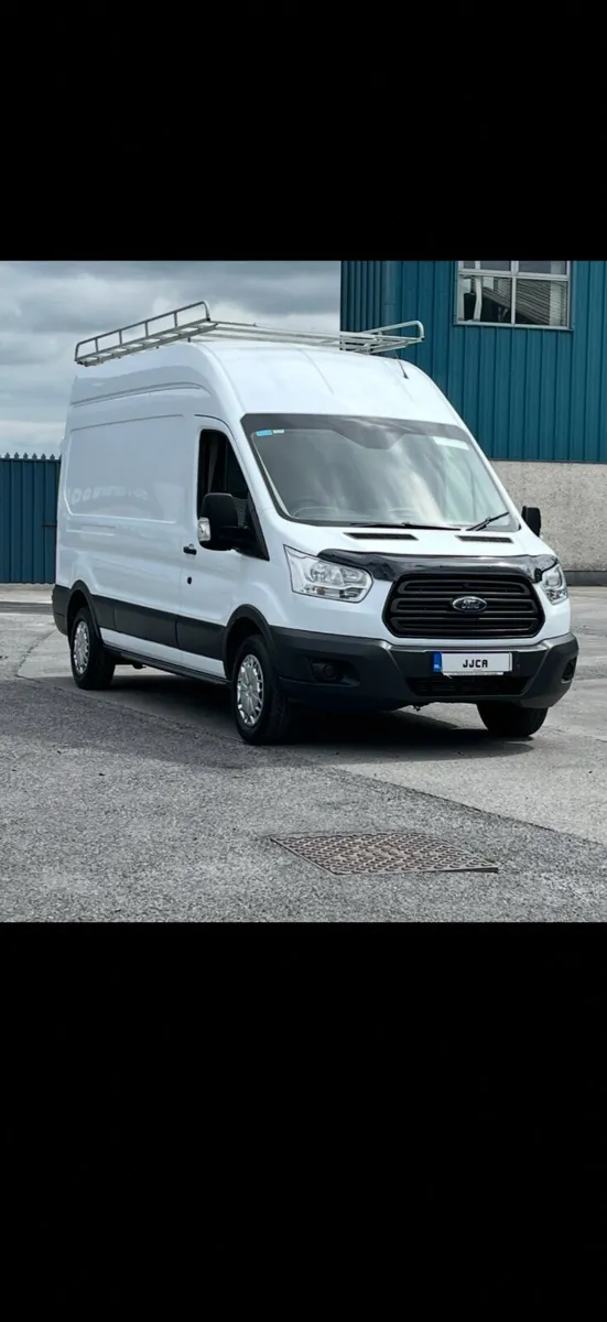 STUNNING 2.2 REAR WHEEL DRIVE FORD TRANSIT - Image 1