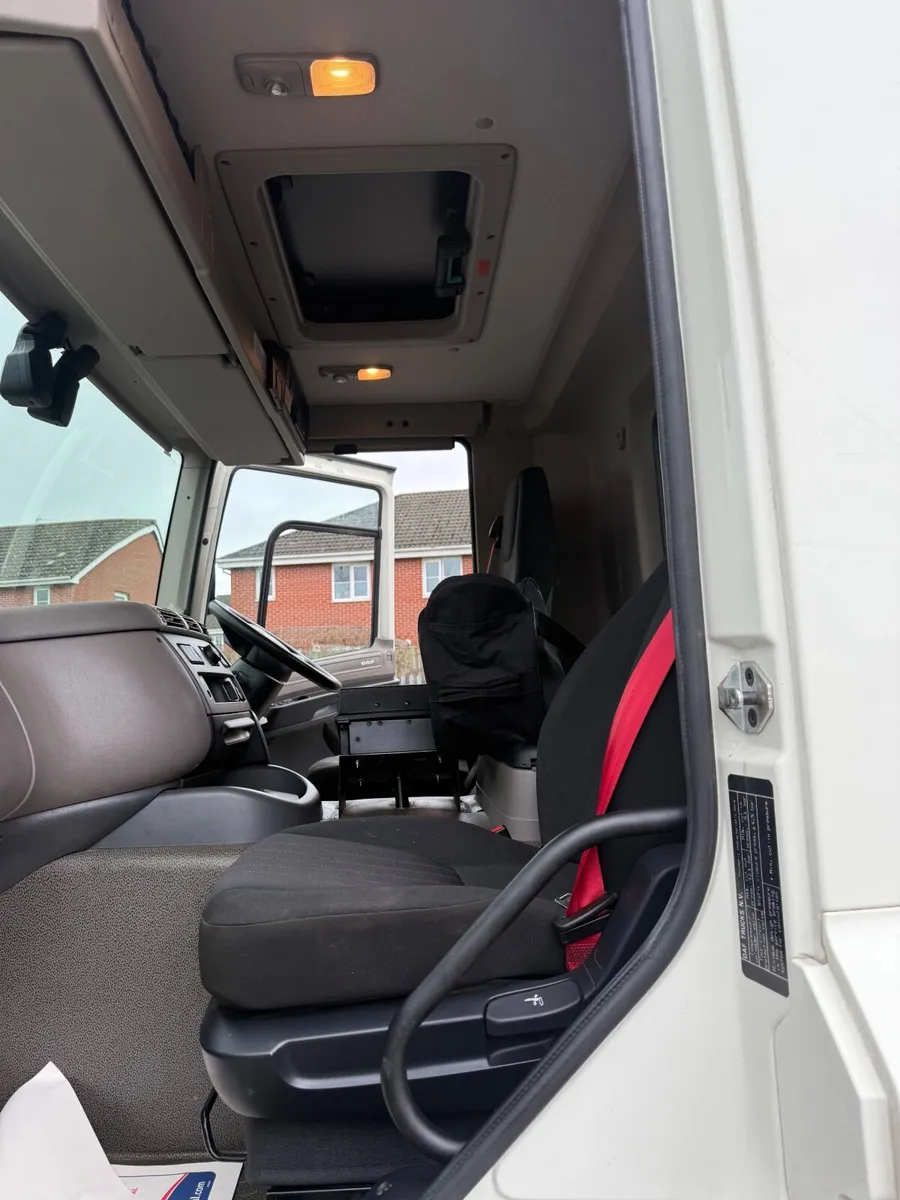 DAF CF HOOKLOADER ( 2020 ) - Image 3