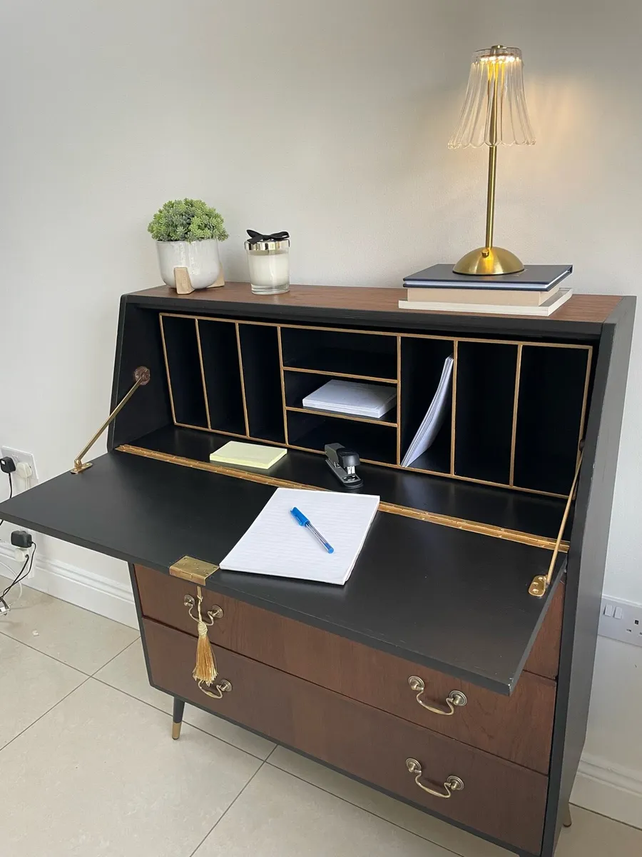 Mid Century writing desk/drinks cabinet - Image 2