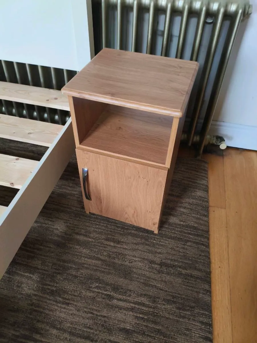 Beautiful new single bed ,75 Euro - Image 4