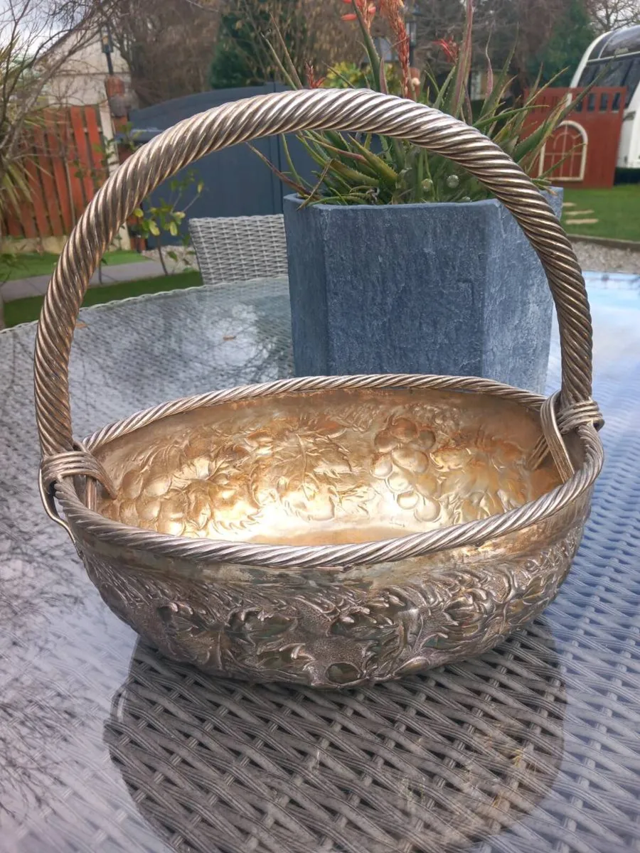 Silver plated Continental basket, Easter, D18 - Image 3