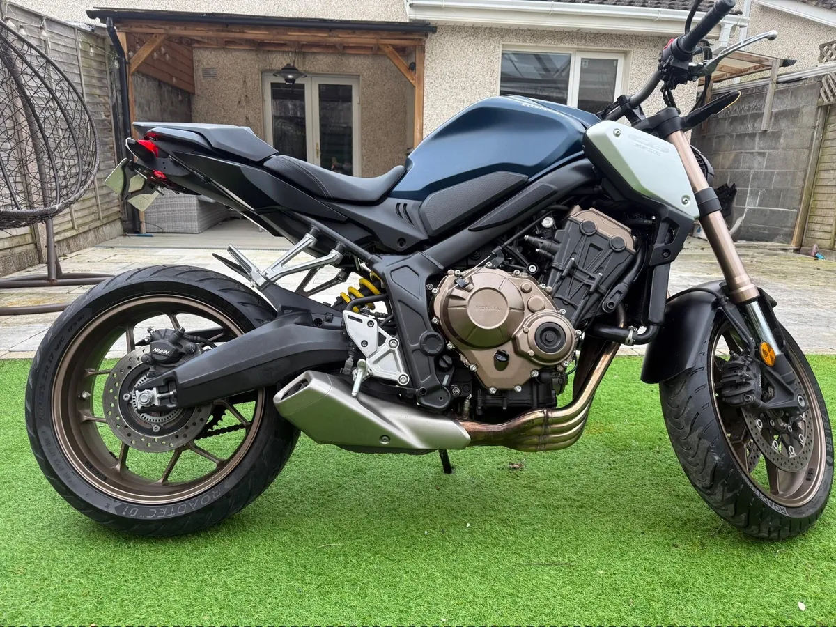 Honda CB 650 R (LOW MILES) - Image 2