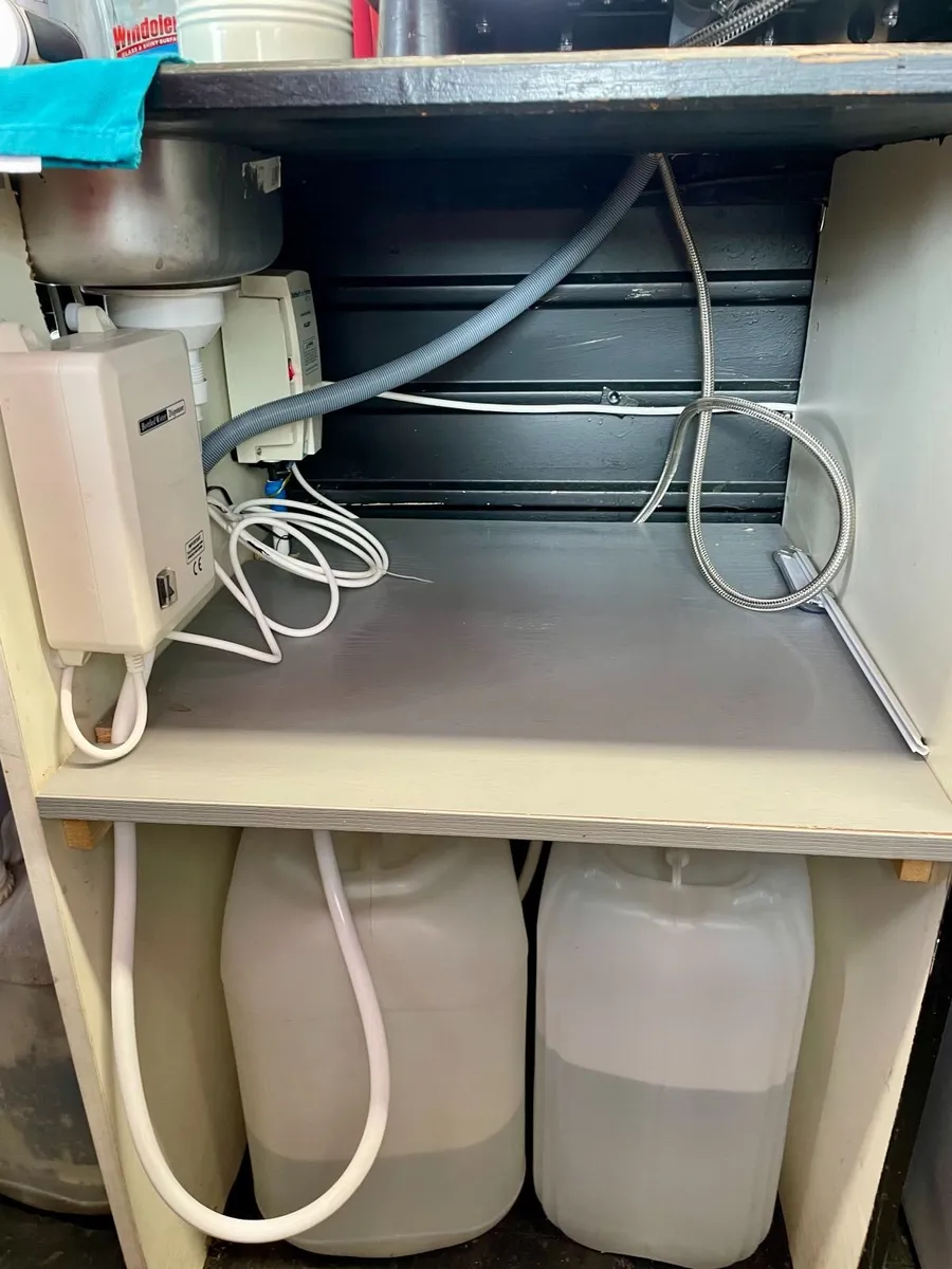 Food & Coffee Trailer with Loads of Extras - Image 3