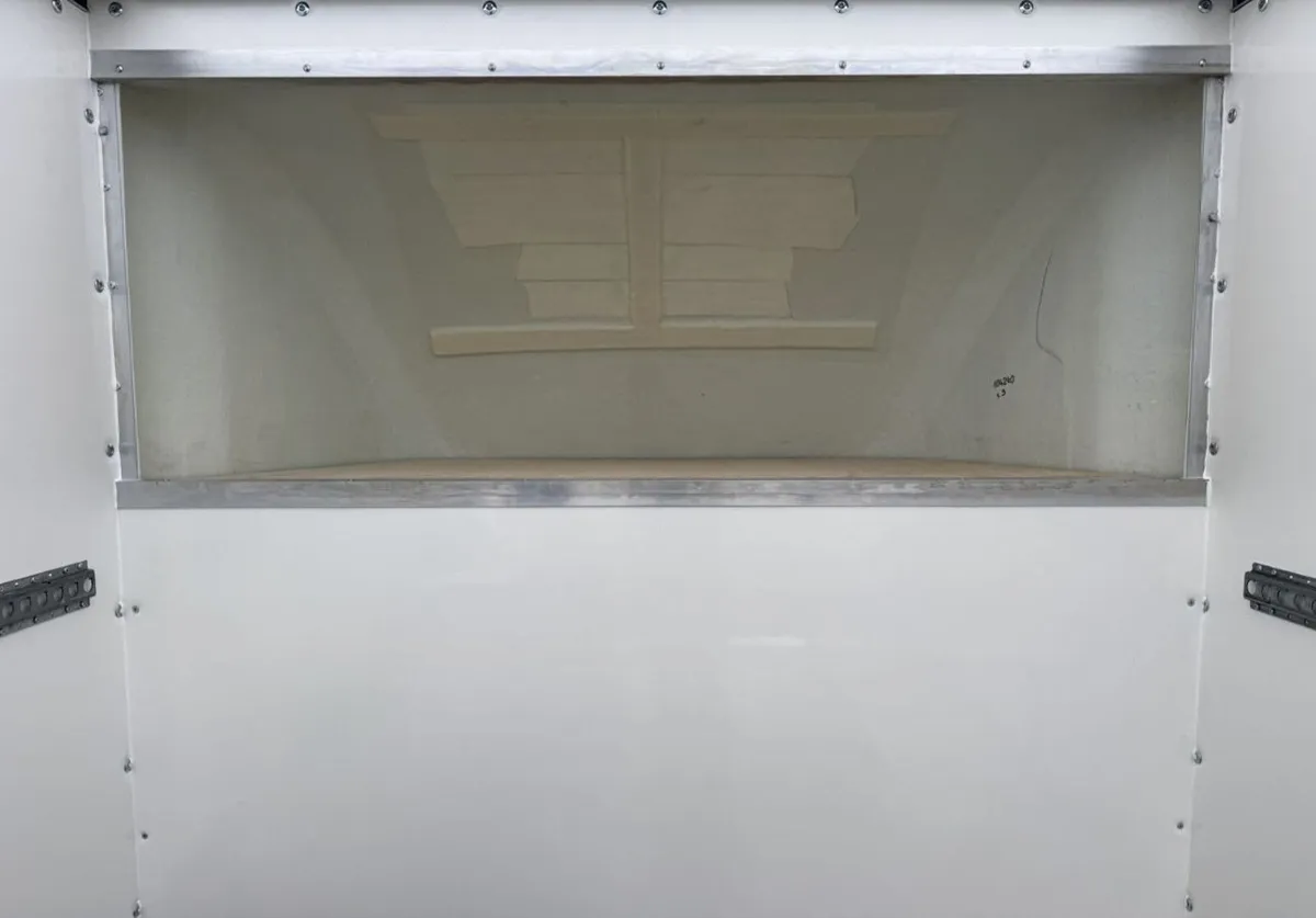 2021 Mercedes-Benz Sprinter Luton Box Van - Image 3