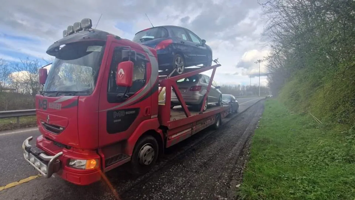Renault midlum 3 car recovery 10 ton on air - Image 4