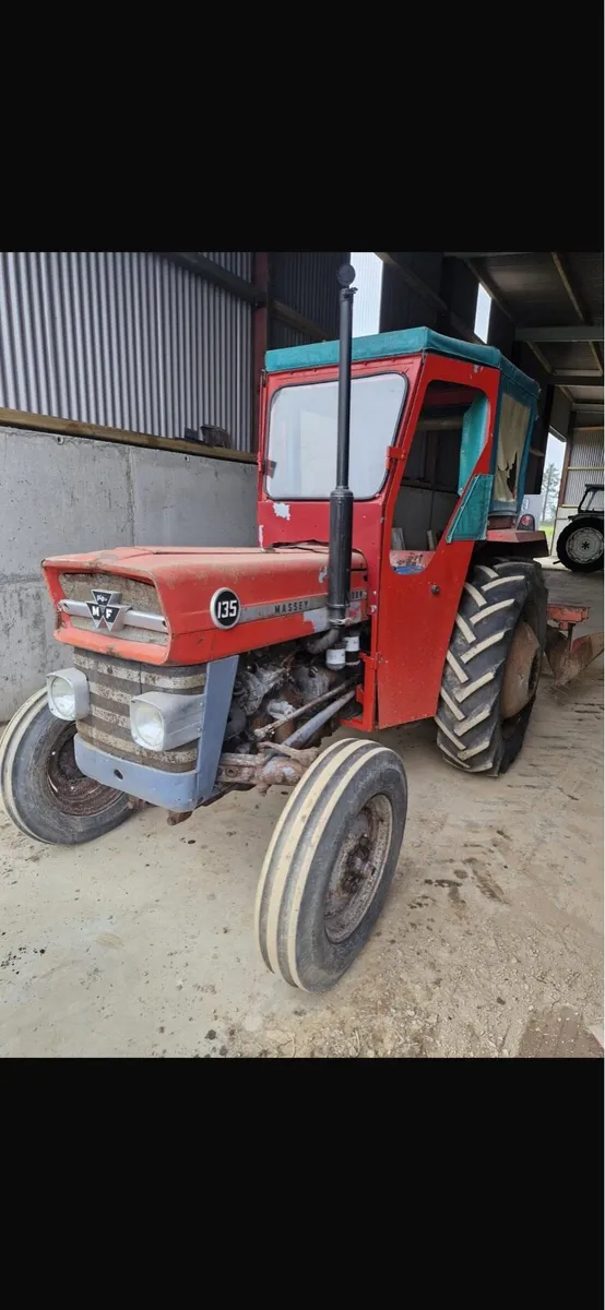 Massey Ferguson 135 - Image 1