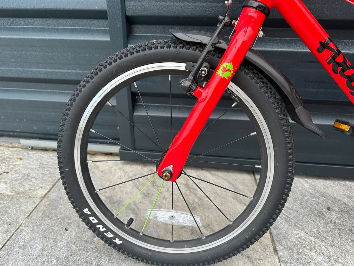 Kids Frog 47 First Pedal Bike - Image 2