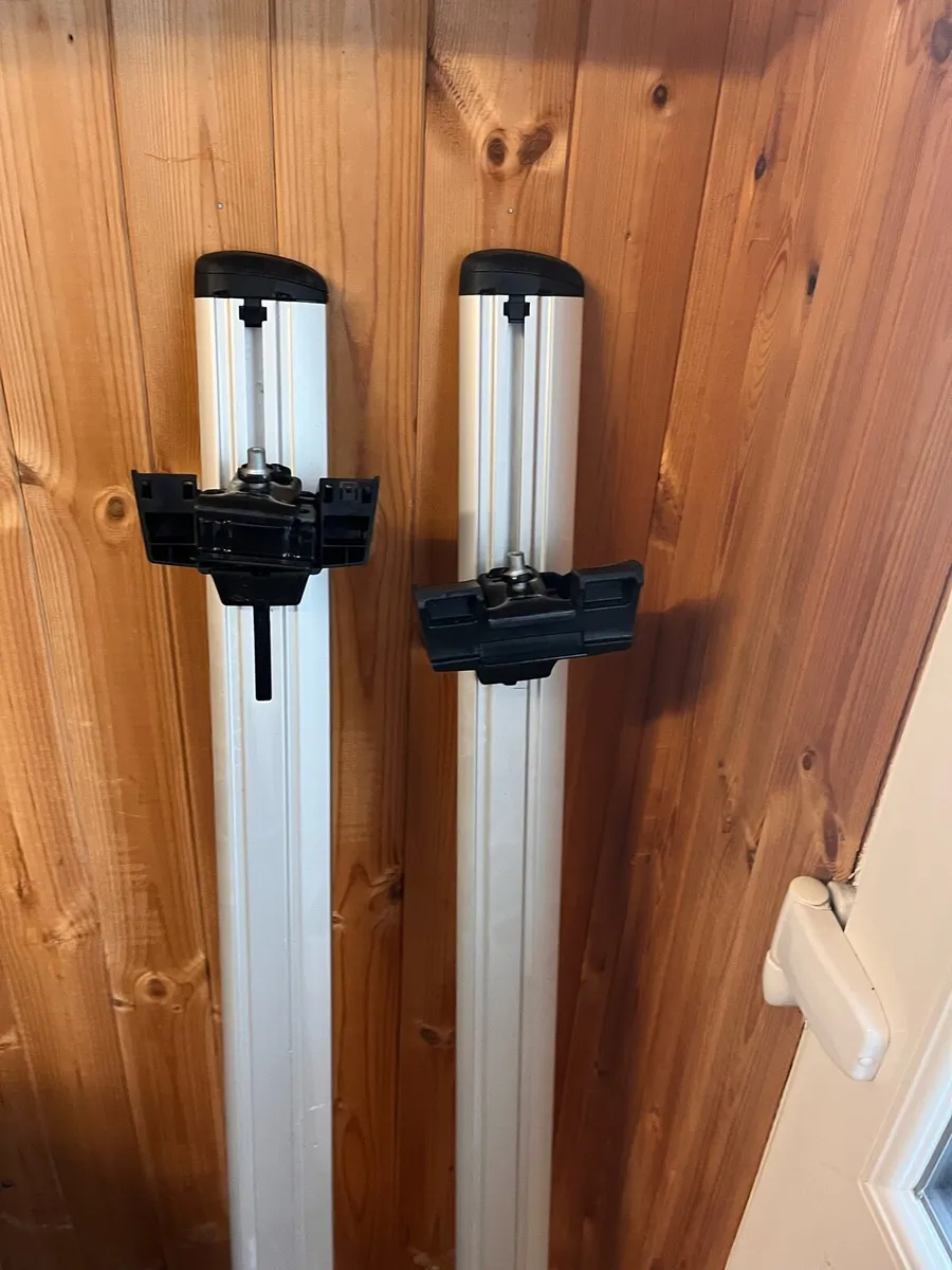 Thule Roofbar kit 710600 & 186201 for Kodiaq - Image 3