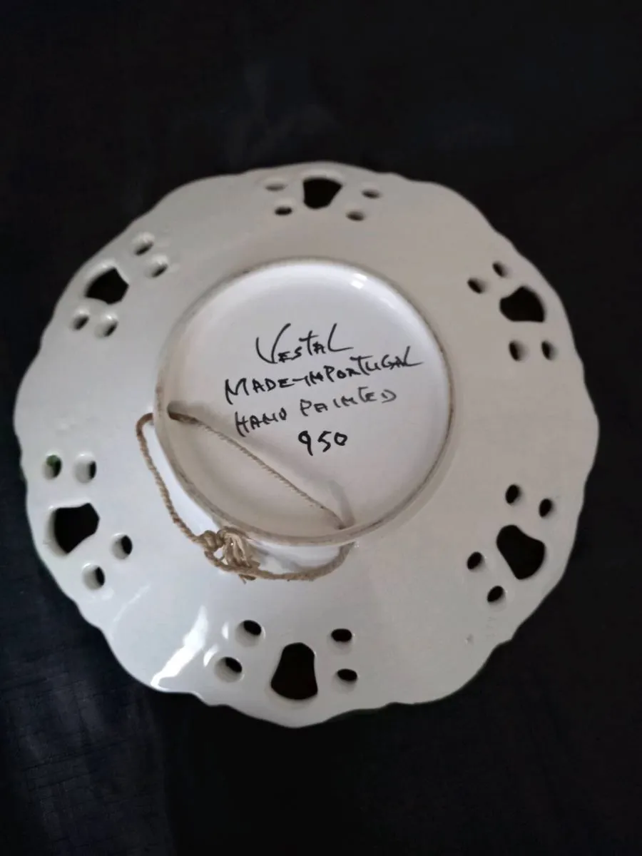 Vestal Hand Painted Plate - Image 2