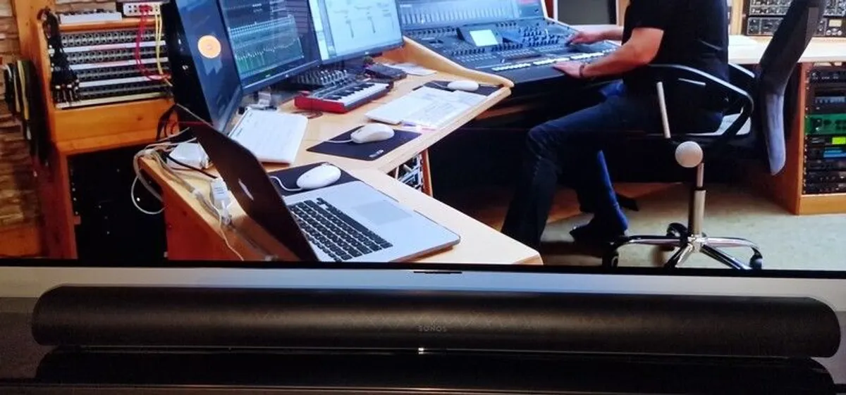 Sonos Arc Premium Smart Soundbar. - Image 2