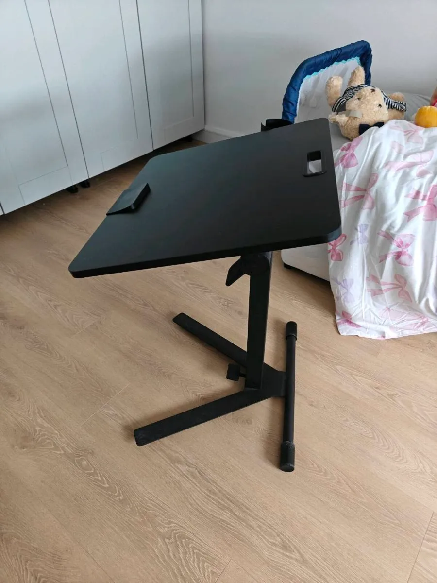 Laptop desk - Image 1