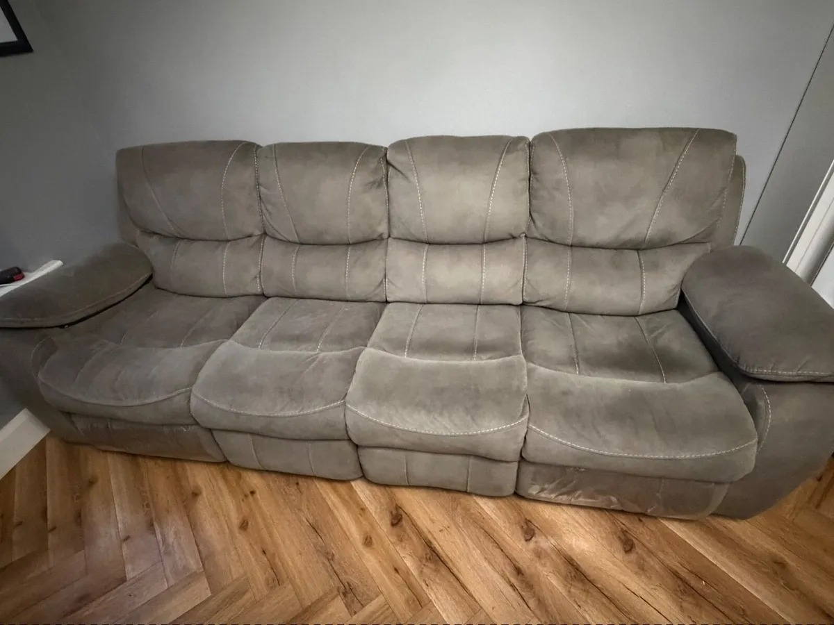 Sofa 4 seater - Image 2