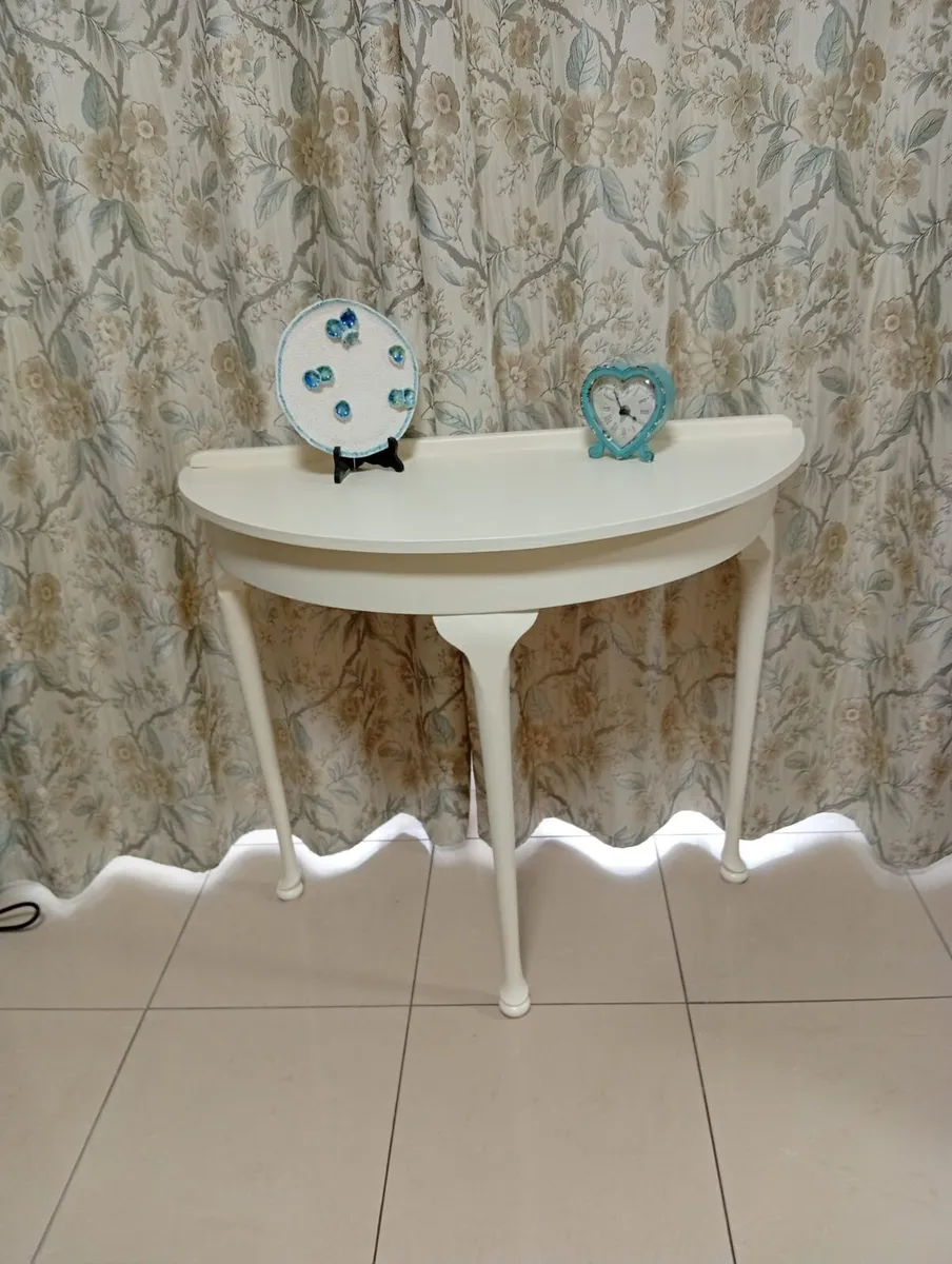 Hall Table - Image 1