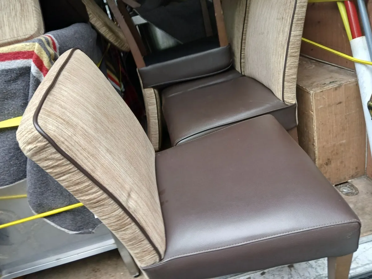 Chairs 💺 💺 💺 💺 💺  lot of /5/...delivered - Image 1