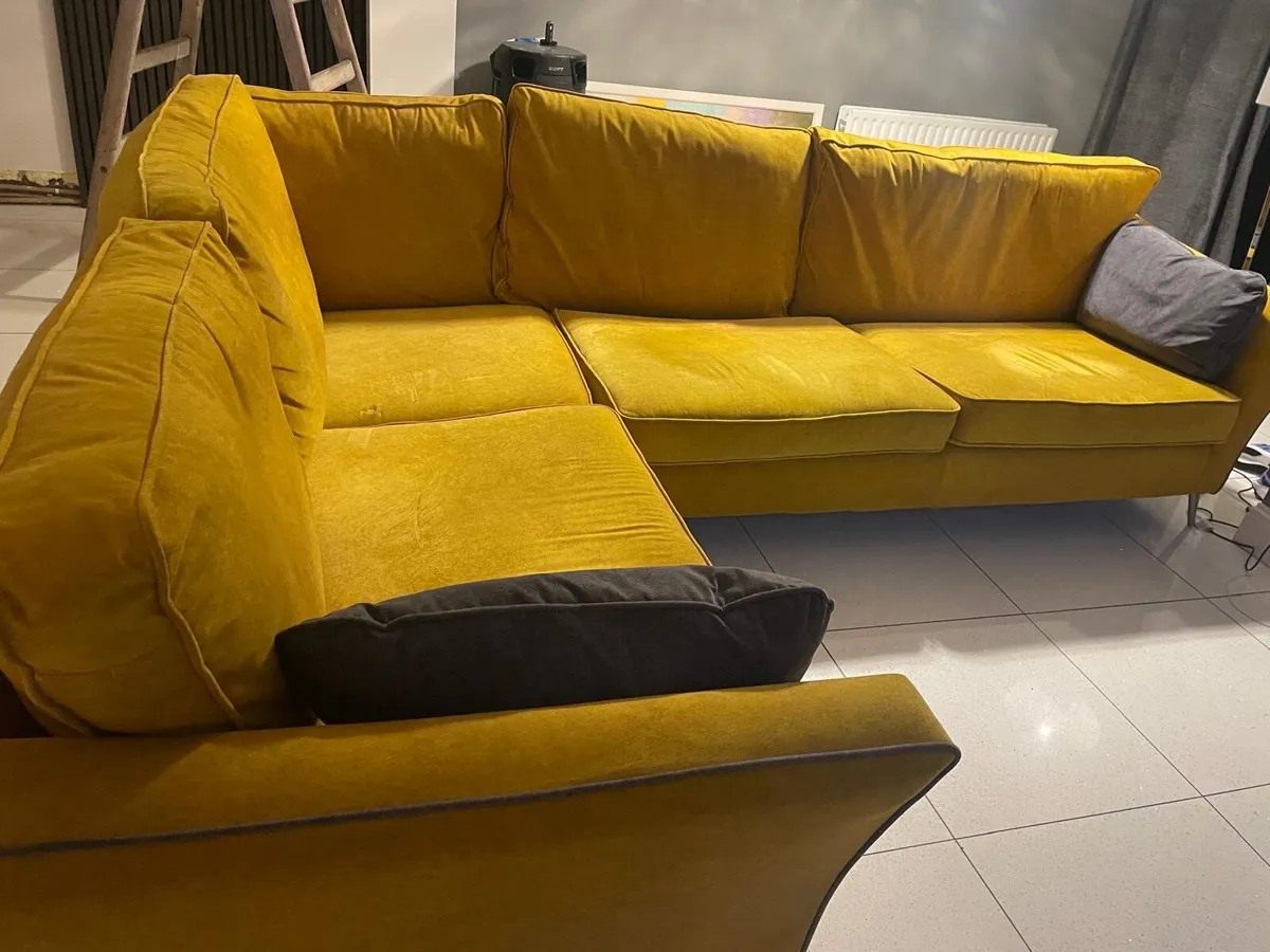 Water/Stain Proof Couch - Image 2