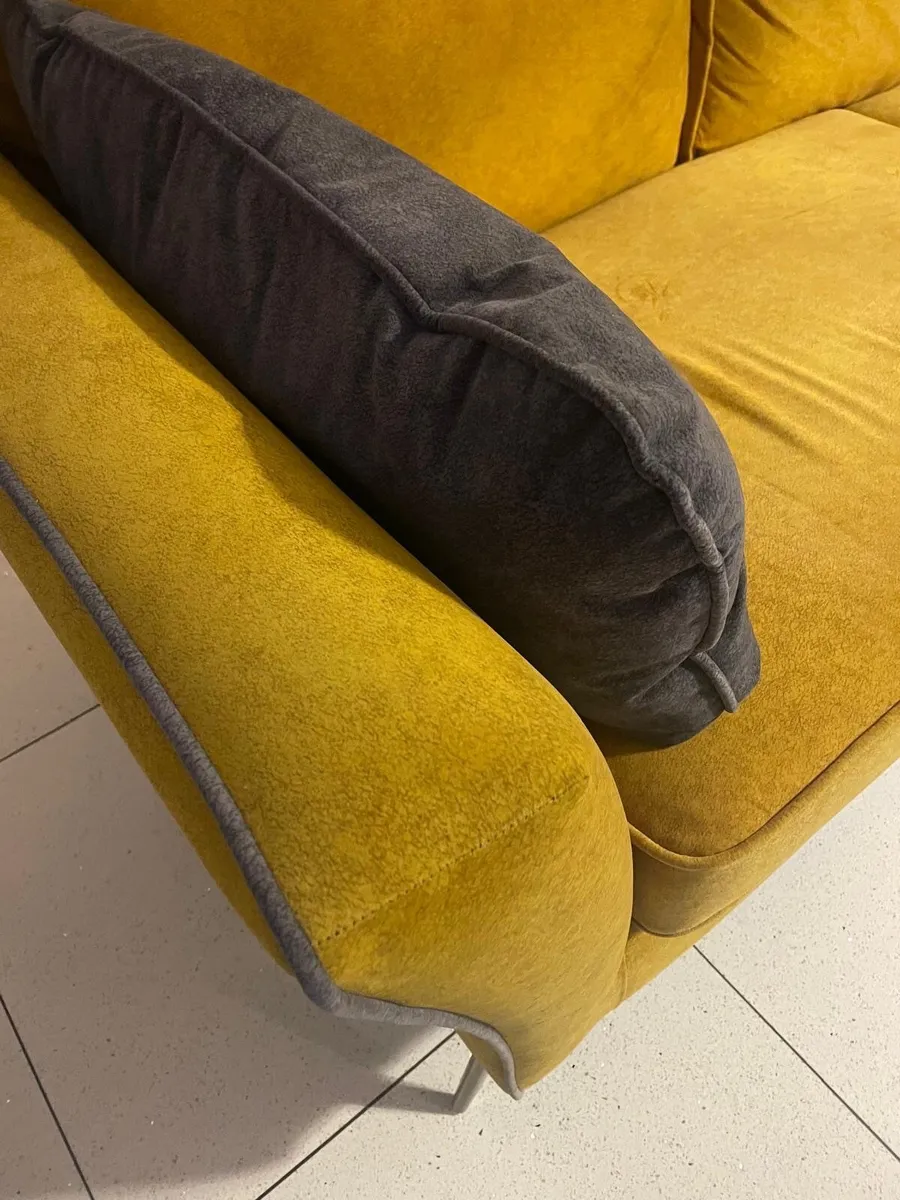 Water/Stain Proof Couch - Image 3