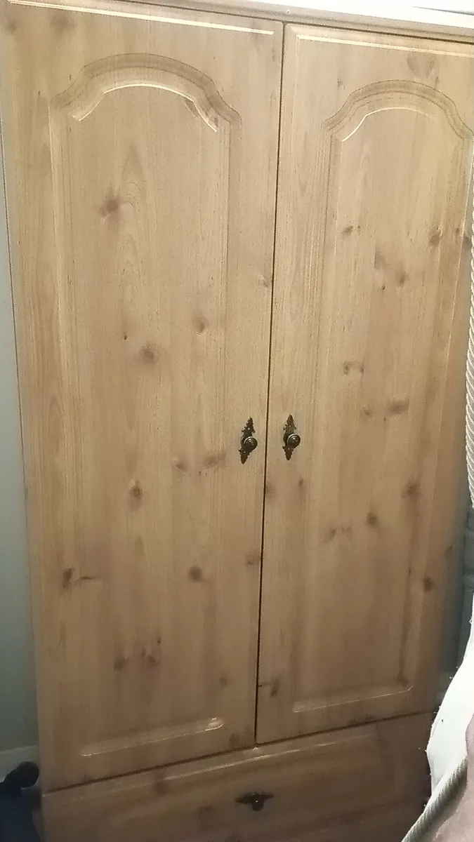 Pine effect wardrobe - Image 1
