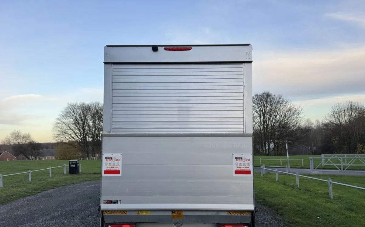 2022 Mercedes-Benz Sprinter Curtainsider Van - Image 4