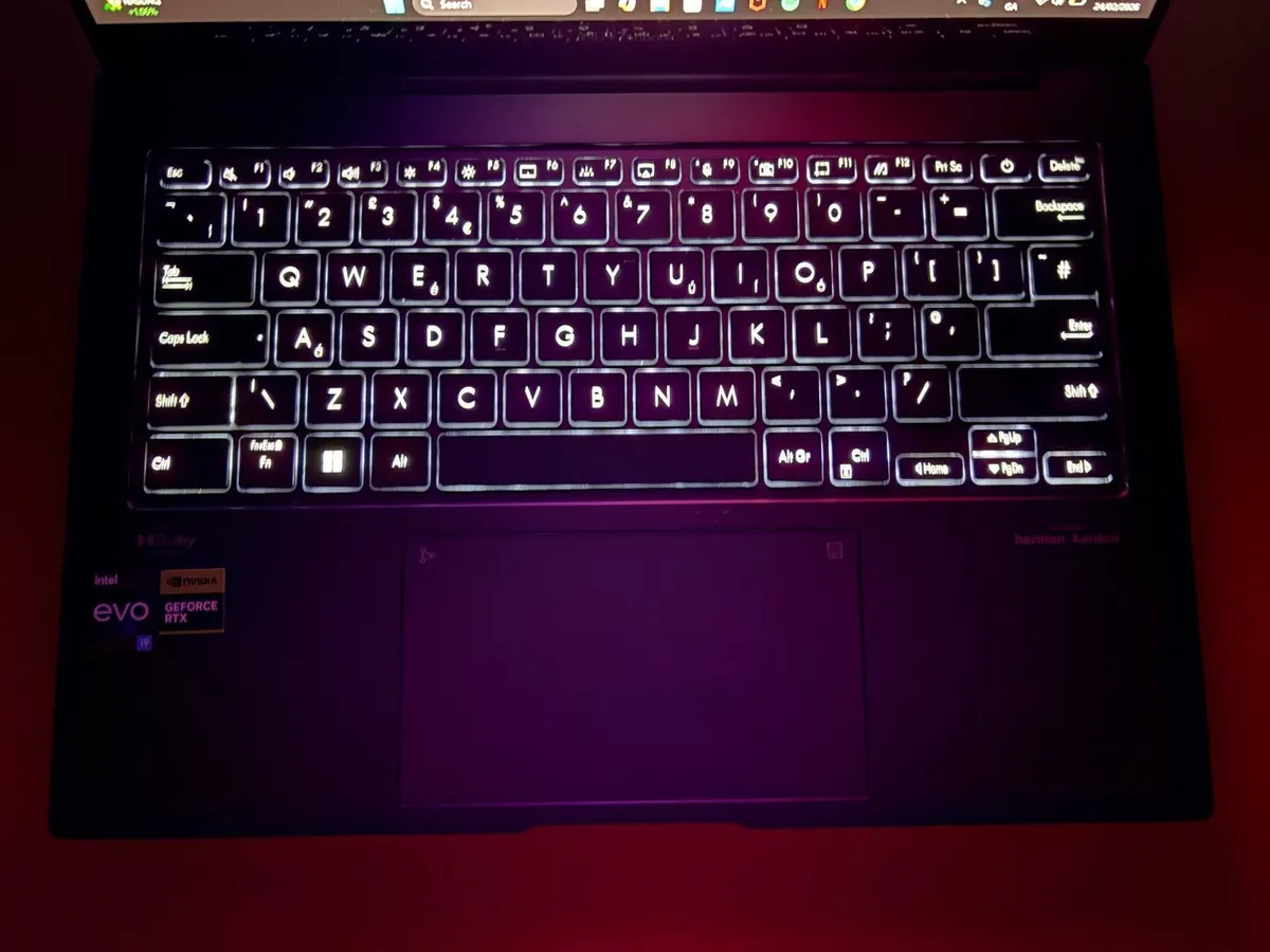 ASUS Zenbook UX3404VC i9 RTX OLED Touchscreen - Image 4