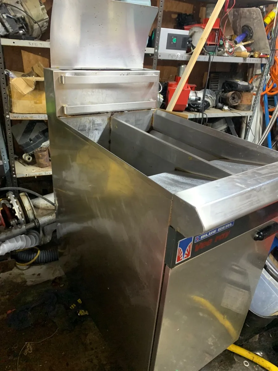 Gas commercial fryer - Image 2