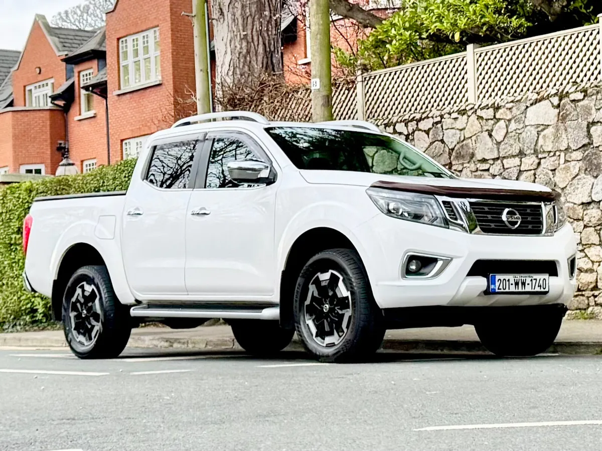 Nissan Navara 2020!!! 2.3Dci TEKNA!! HI SPEC!! - Image 2