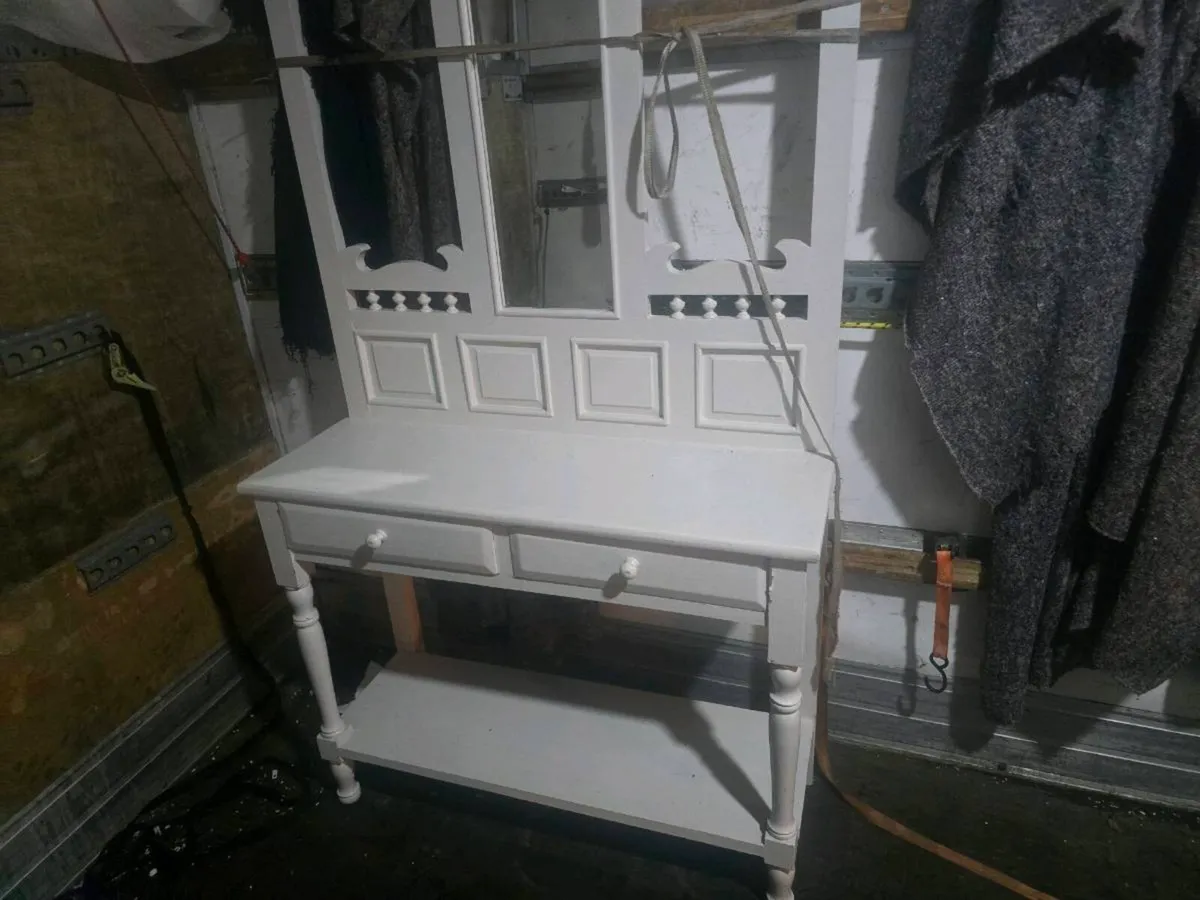 Make up unit - Image 2